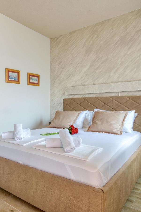 Boka Bay Paradise Apartments - Oasis Of Piece Kotor Eksteriør billede